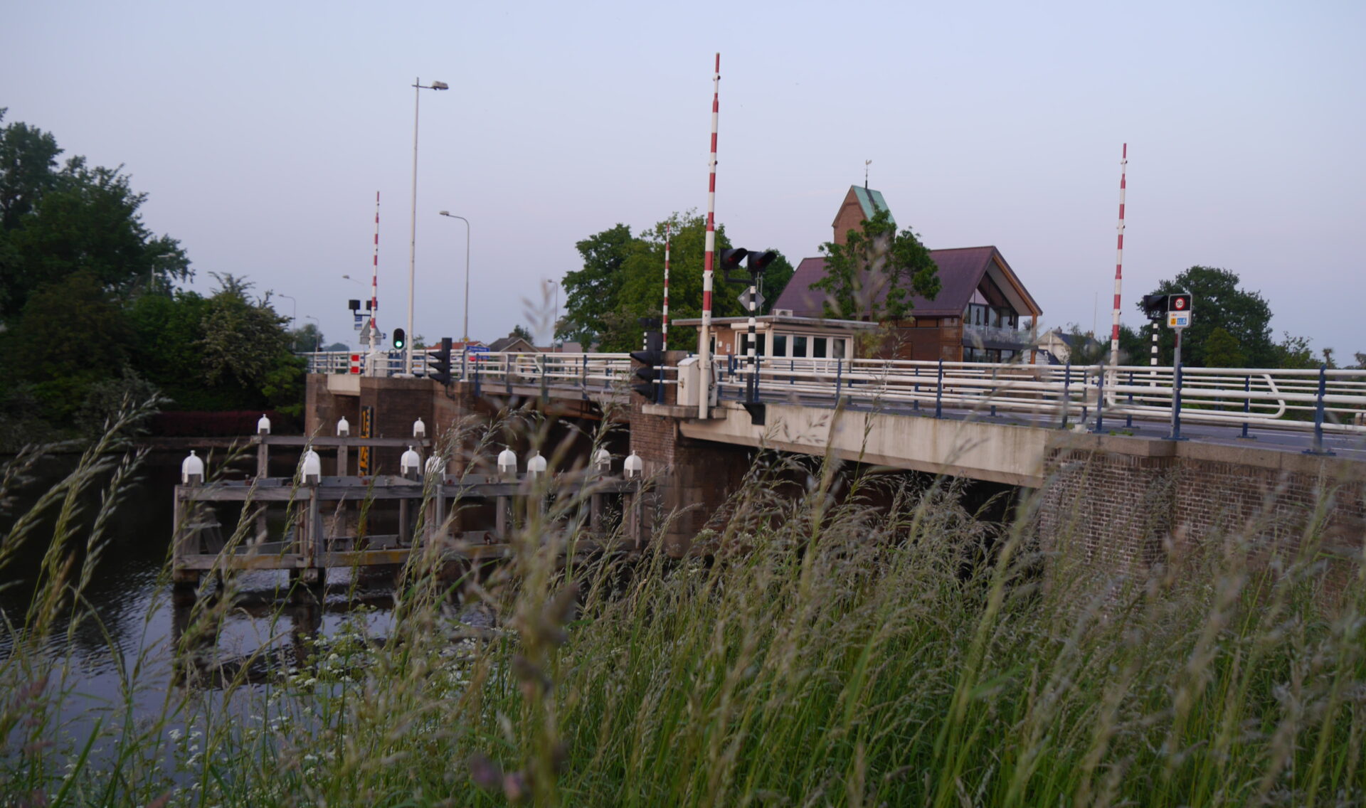 Herstelwerkzaamheden brug OuderkerkAmstelveen Herstelwerkzaamheden brug OuderkerkAmstelveen